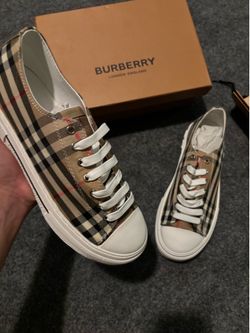 Mens designer shoe