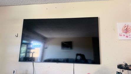 75” LG TV