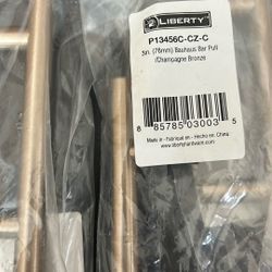 Set Of 4 Handle Bars For Kitchen Or Bathroom Cabinet
