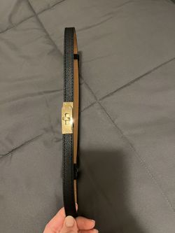 Woman’s Adjustable Belt