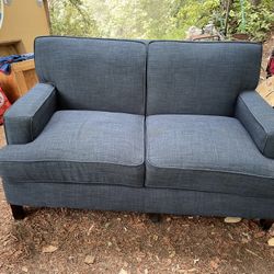 Read Description. 2 Seater Couch