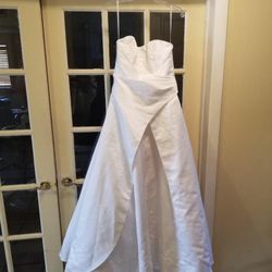 Sleeveless Wedding Dress