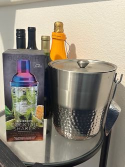 Drink mixer and ice server