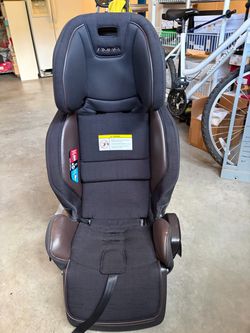 Nuna car seat