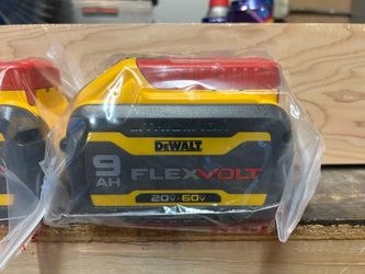 DeWALT  batteries