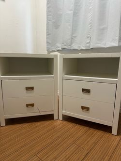 Set of nightstand dresser drawers (Two)