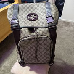 Gucci large Interlocking Backpack 
