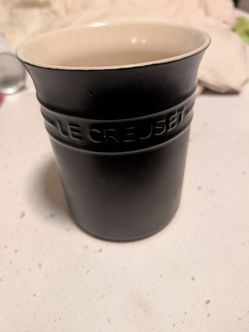 Le Creuset 1.1L Utensil holder - Great Condition