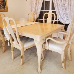 Lexington Wooden Dining Table Set