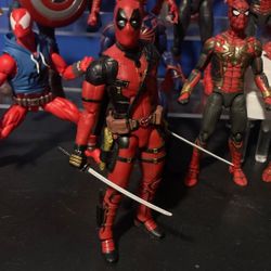 MARVEL LEGENDS - DEADPOOL (Deadpool And Wolverine)