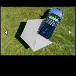 270 Awning & 4 Piece Wall Kit - 
Passenger Side