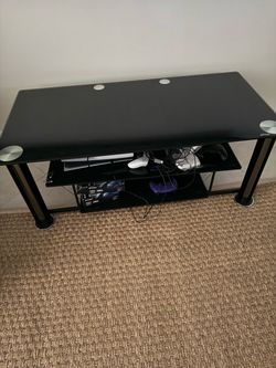 Modern Black Glass TV Stand / Entertainment Center – Great Condition