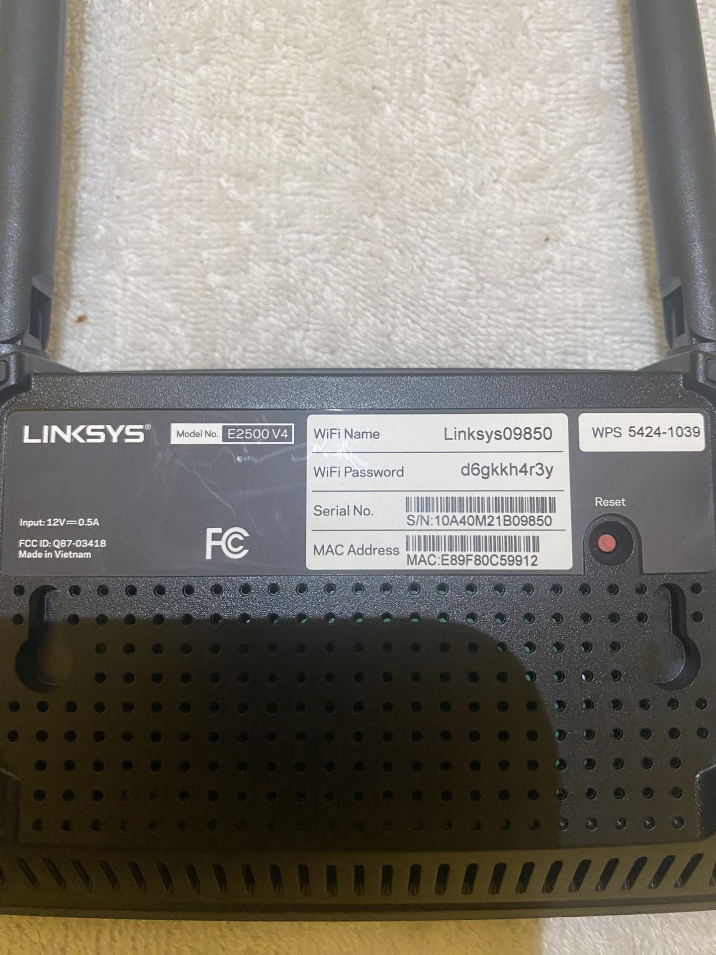 Linksys E2500 Dual-Band Router – Clean – Reset & Ready – Great WiFi