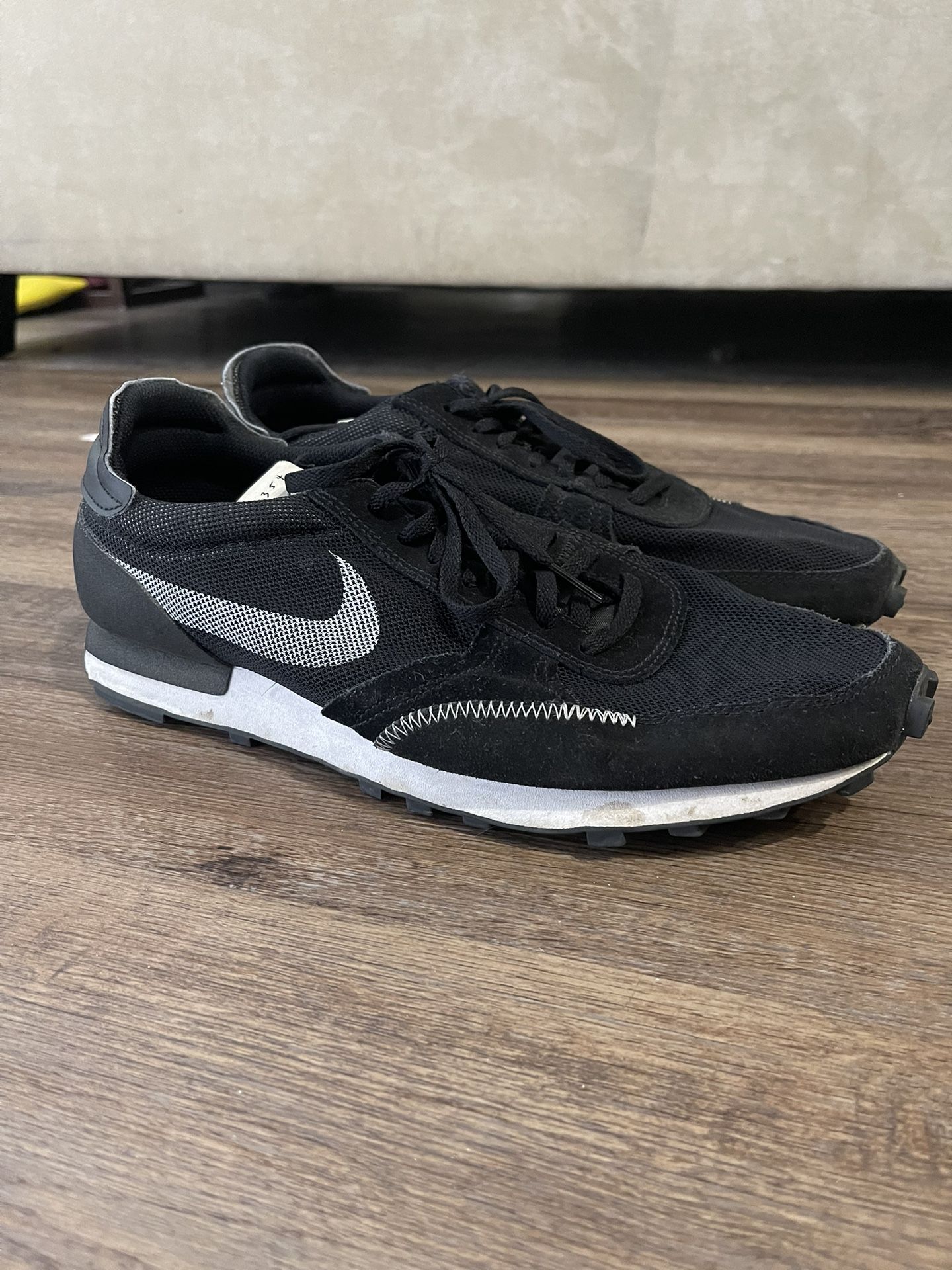 Nike Daybreak N354