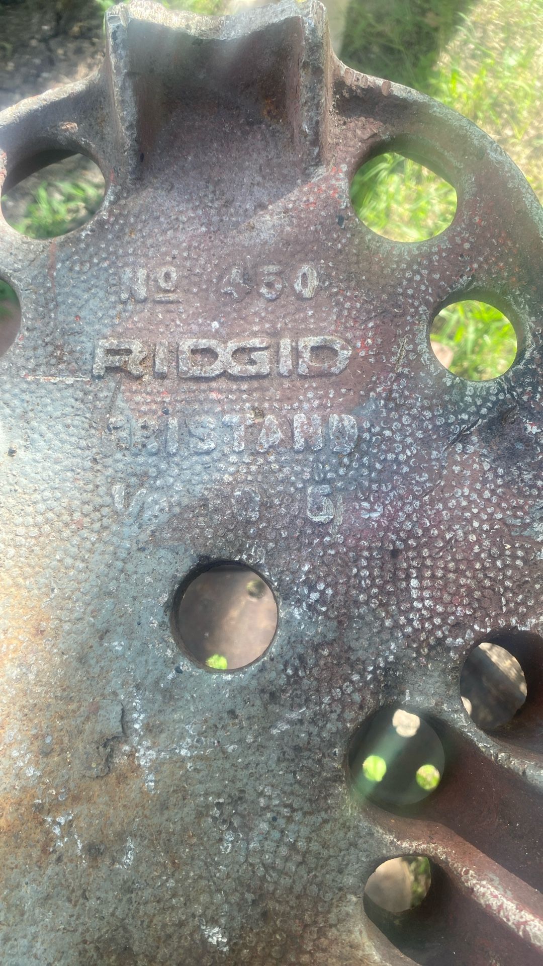 RIDGID 1/8 To 5 ‘’ Tripod
