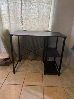 Desk/Table