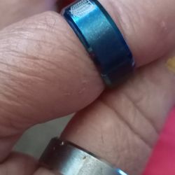 2 Wedding Bands 