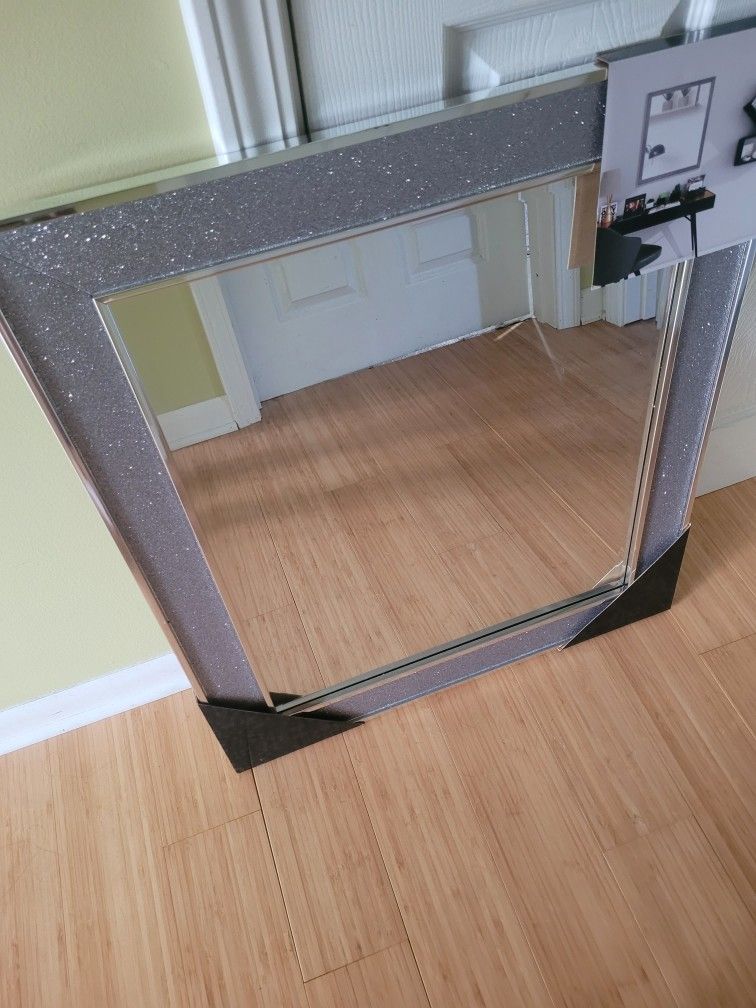 New Mirror