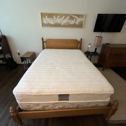 Complete Full Size Bed