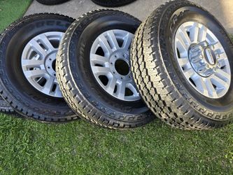 Ford F250 Or F350 Neww Tires