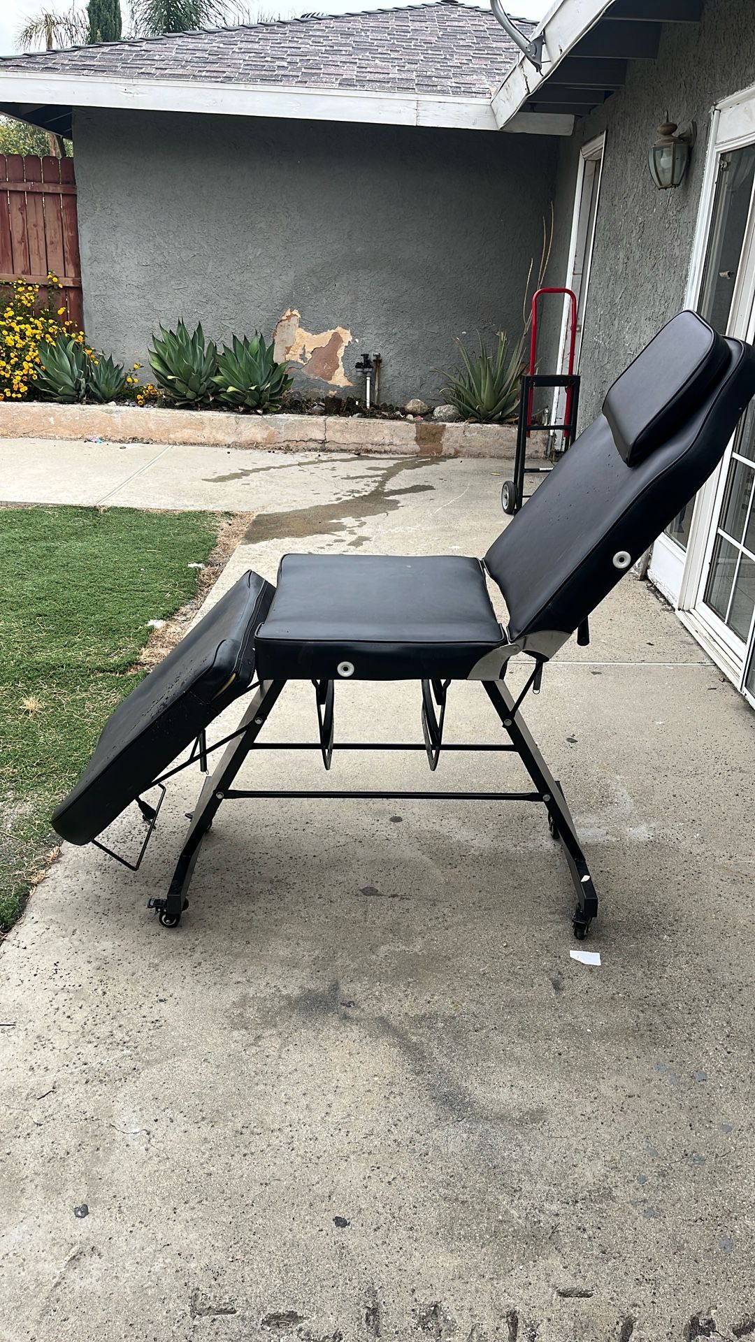 Tattoo Chair