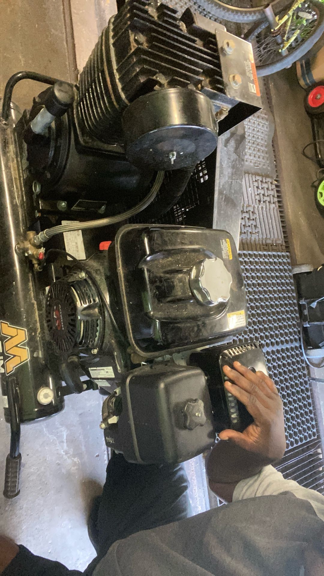 Air Compressor