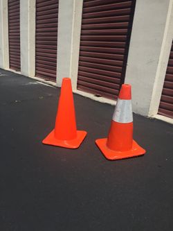 2 cones $10
