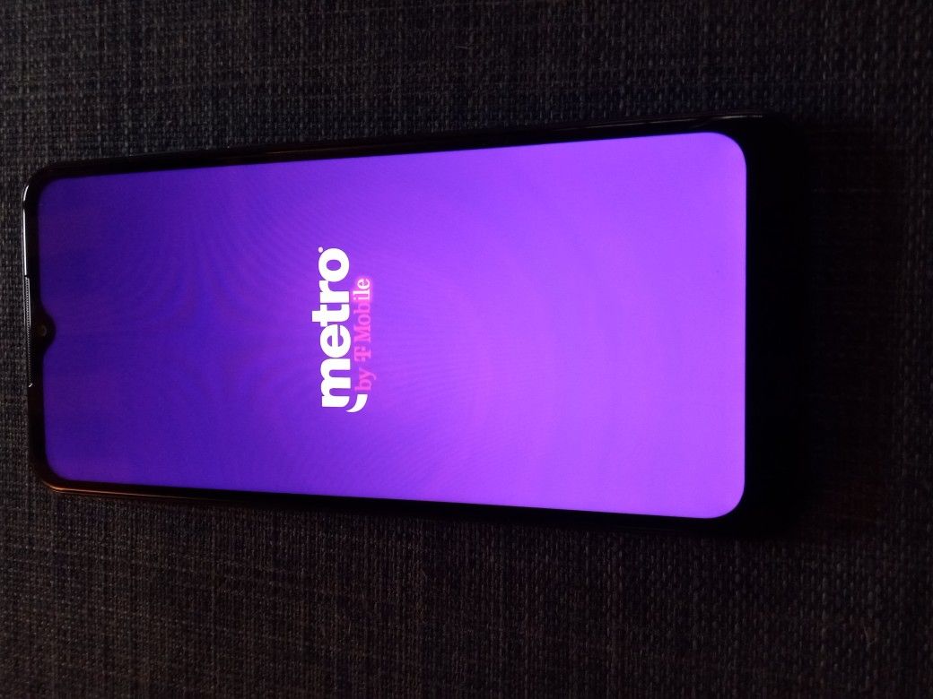 Metro PCS Moto G Pure 32gb - $85