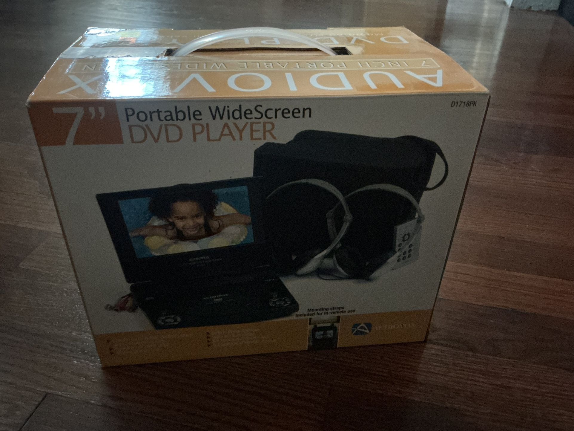 Audiovox Portable DVD Player **New in the Box **
