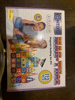 Mag tilez magnetic building set