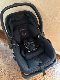 UPPAbaby Mesa V2. Used.