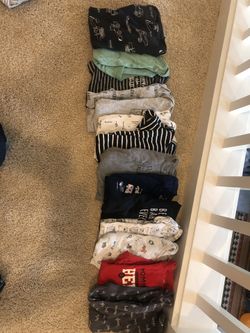 14 Carter’s boys 24 month onesies