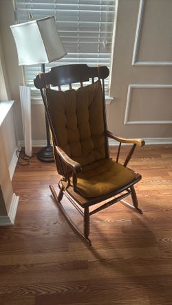 Rocking chair