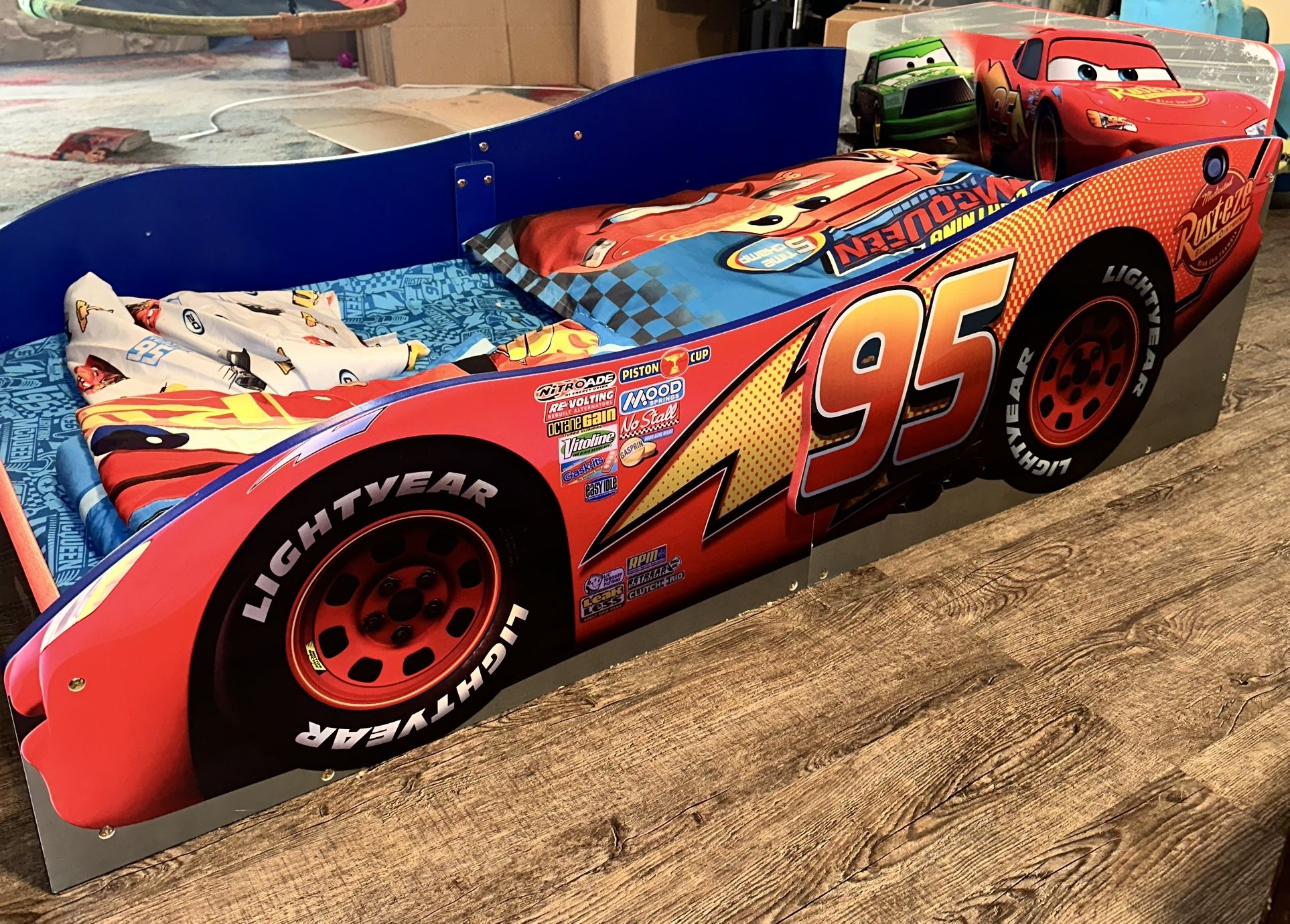 Lightning McQueen Toddler Bed