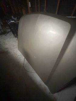 Oem Silverado front end parts hood fenders 2004