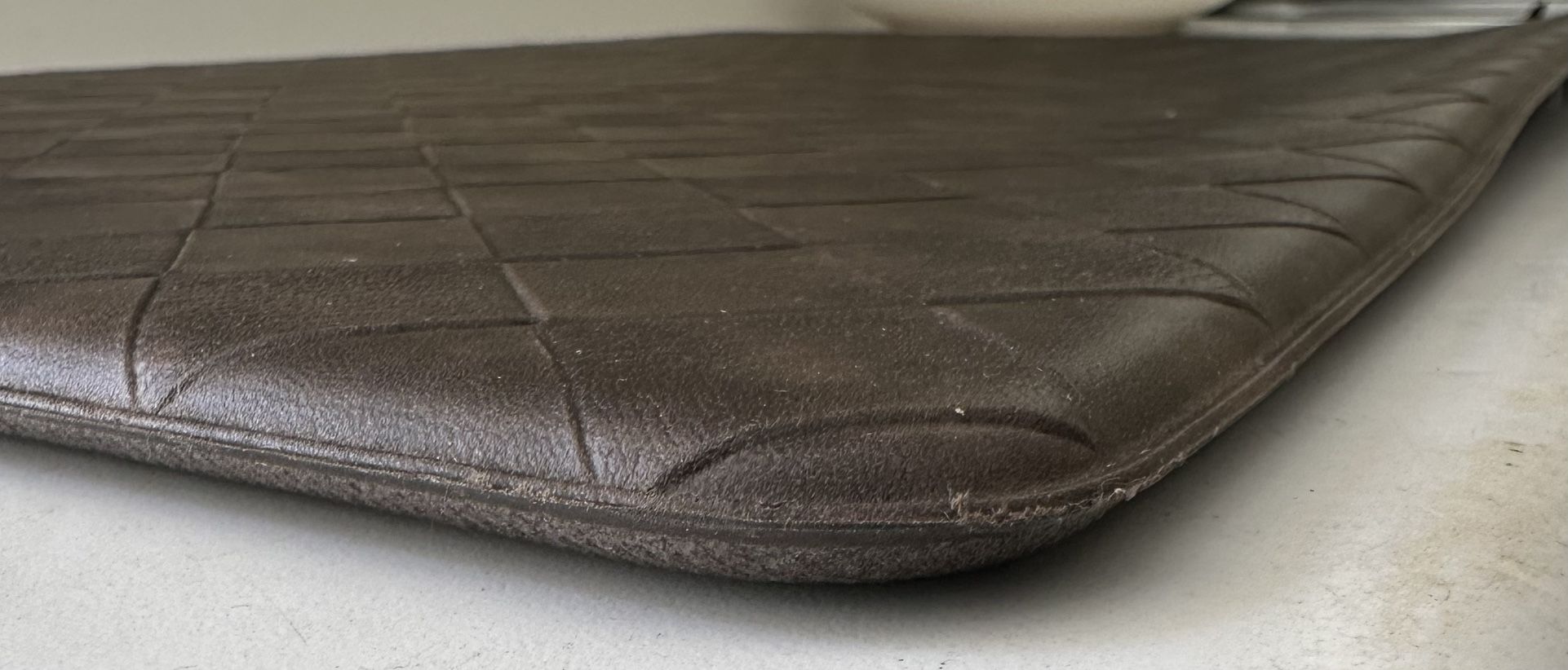 Comfortable Standing Mat (Brown) Like NEW!