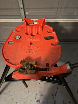 Chain vise & pipe stand