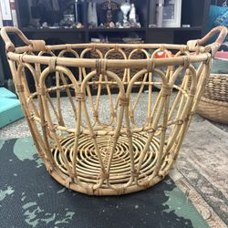 Photography Prop Rattan Basket