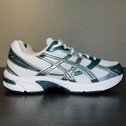 ASICS Gel-1130 'White Dark Neptune'  Size 10.5