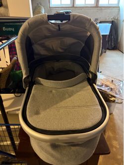 Uppa baby stroller attachment. Barely used. Great condition