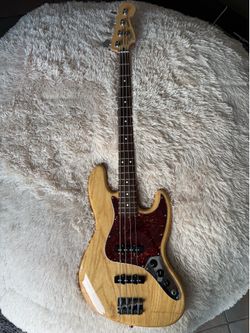 Like New Fender Jazz Bass for sale or trade