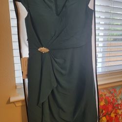 Great Christmas Dress! Brand New!