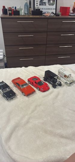 All kinds of model cars….see listing for details and prices