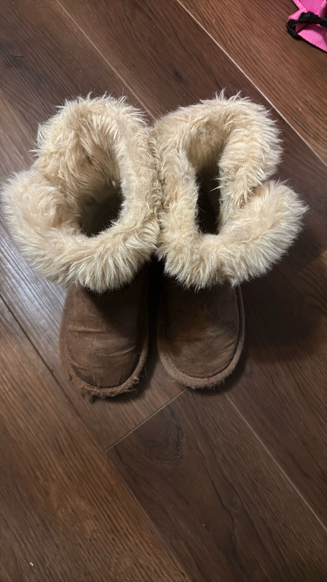 Used Winter Boots