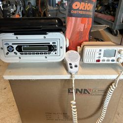 Marine Radio & C/D Radio