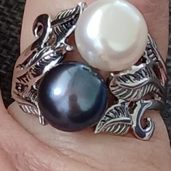 New- CFJ- STERLING SILVER GENUINE PEARLS RING- SZ10