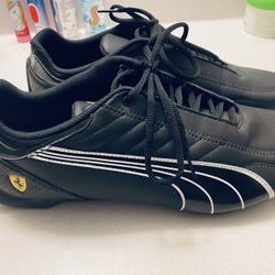 PUMA FERRARI MENS SIZE 12 SHOES 