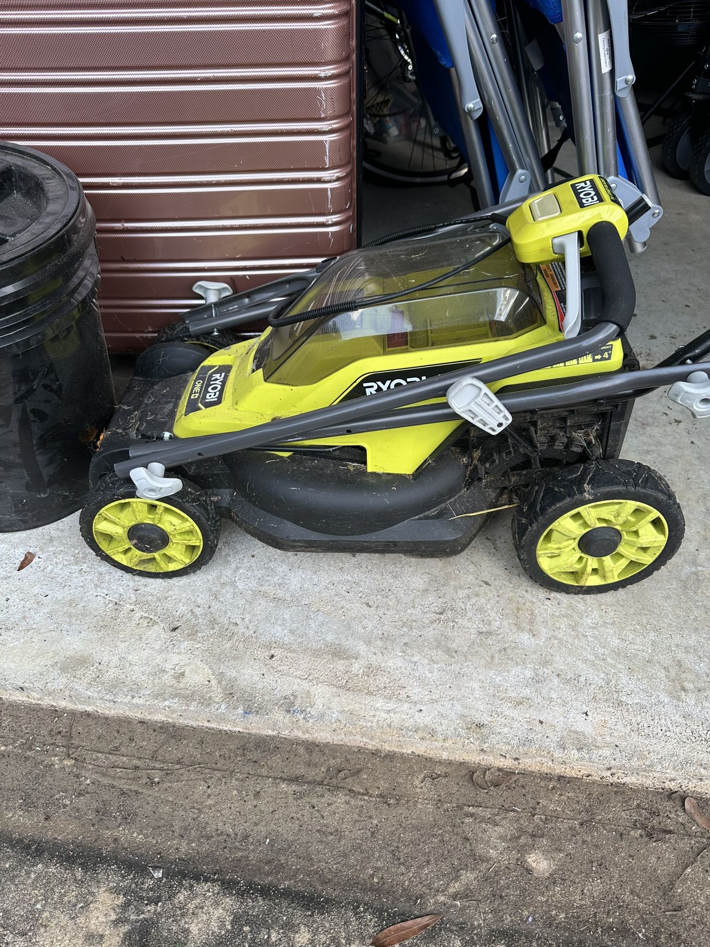 Ryobi Battery Power Lawnmower