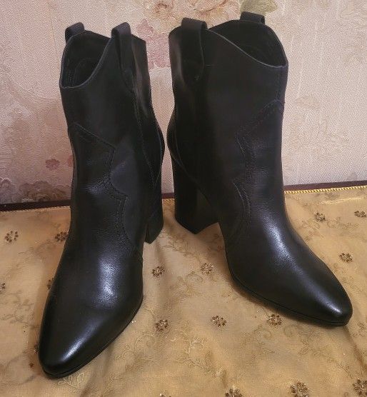 "Aerosol" Black Leather Boots