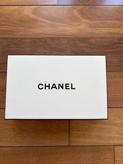 CHANEL White and Black Logo Decorative Box